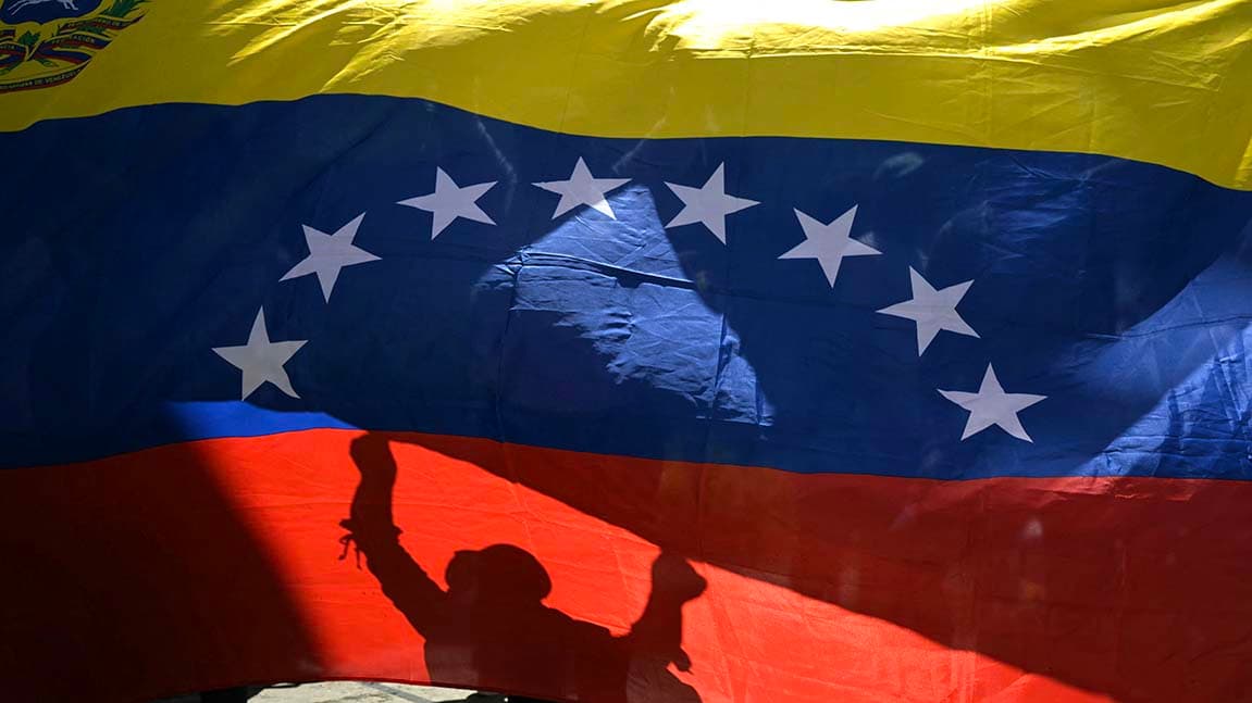 Venezuela’s Standoff in the Caribbean: Troops, Strikes—and the Stakes of Geography