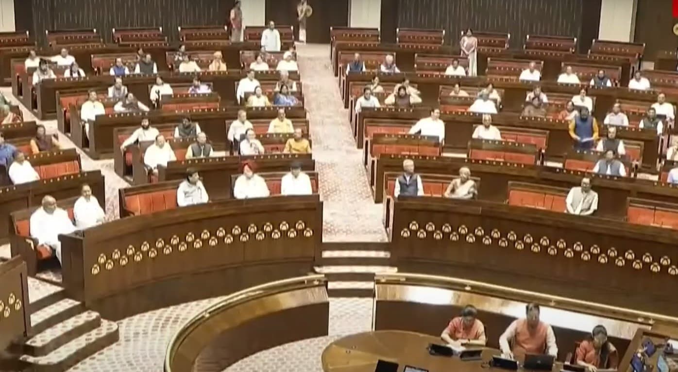 Lok Sabha clears Bill to allow 100% FDI in insurance
